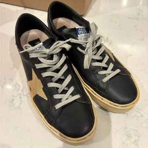 Women’s Golden Goose